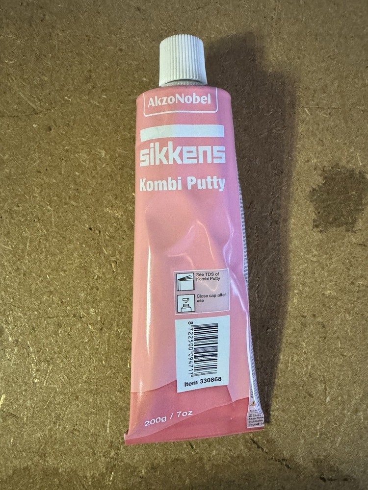 AkzoNobel Sikkens Kombi Putty
