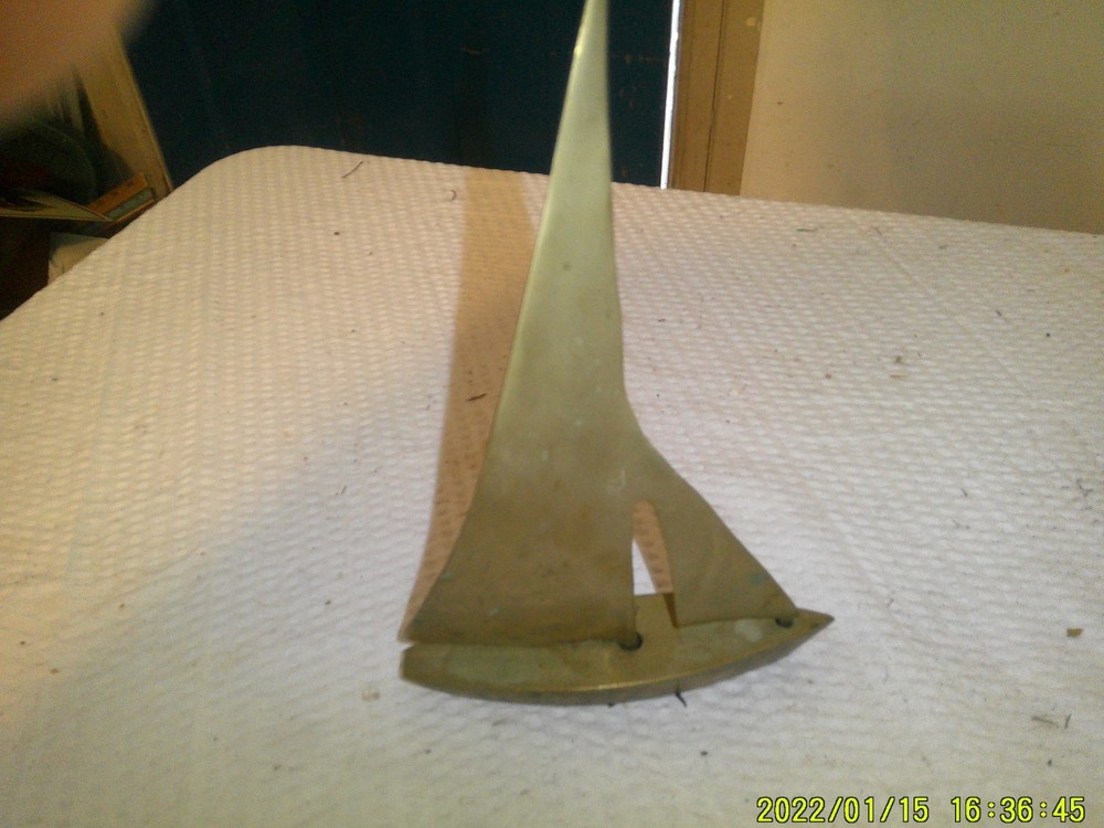 SOLID BRASS VINTAGE SAILBOAT BOAT FIGURE
