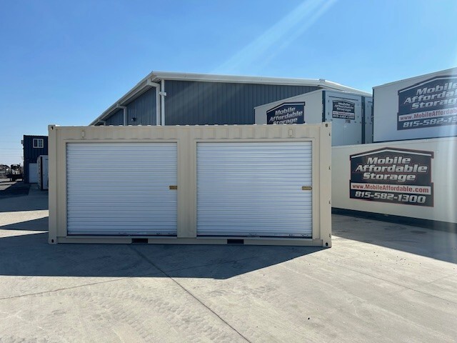 20' SHIPPING CONTAINER W/ 2 ROLL UP DOORS