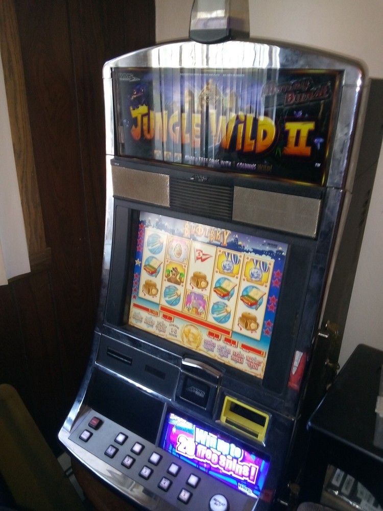 Mechanical Slot machine Excellent Condition