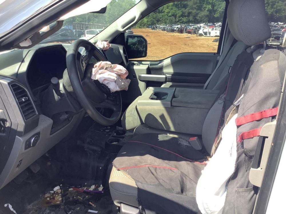 F150 2019 Glove Box 4680176