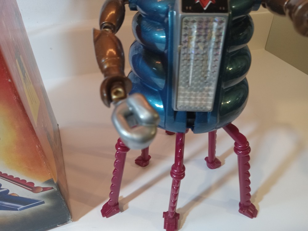 Outer Space Spider Electronic Walking Robot Lights 1984 Working in Box Working!