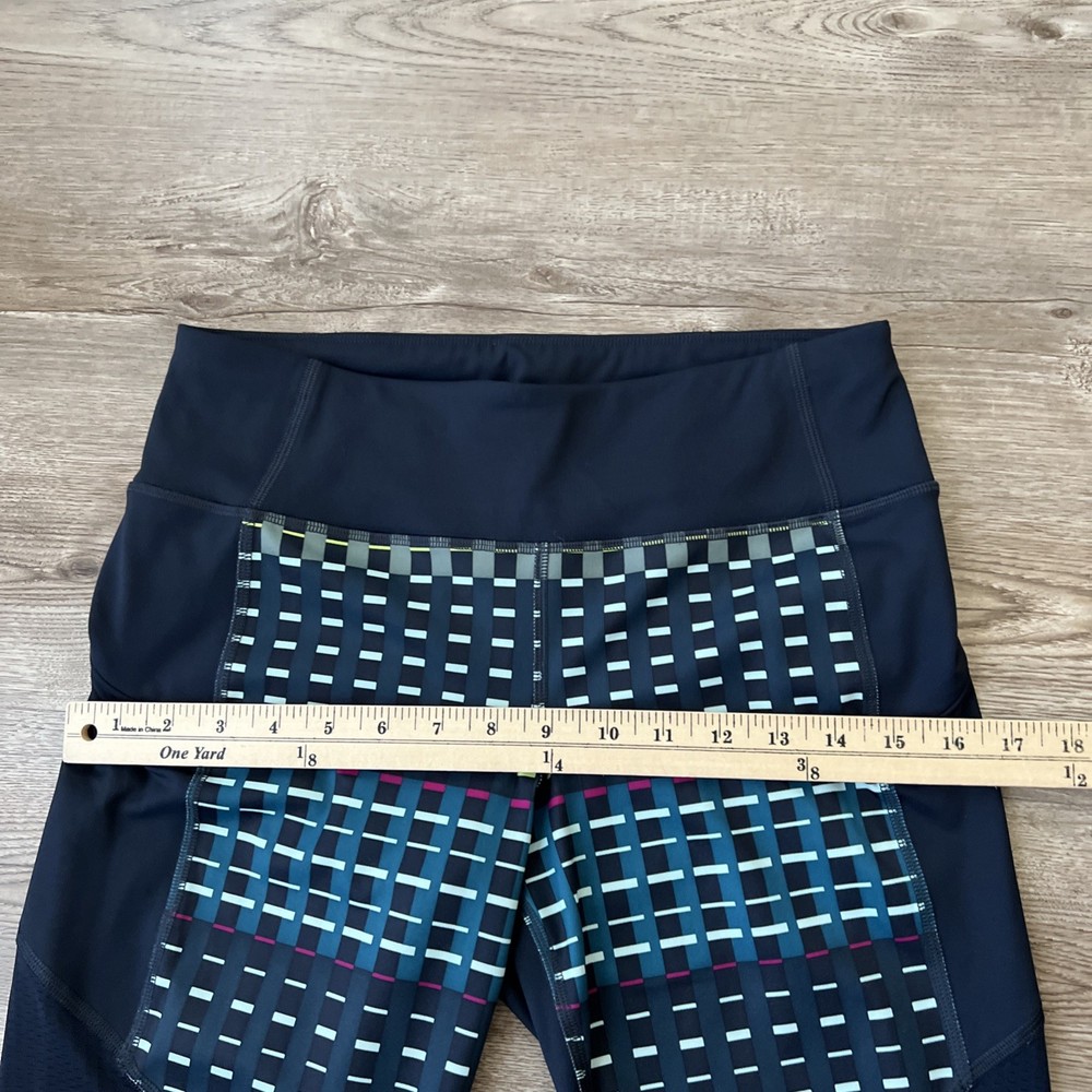 Athleta Crop Leggings Womens Medium Navy Patterns
