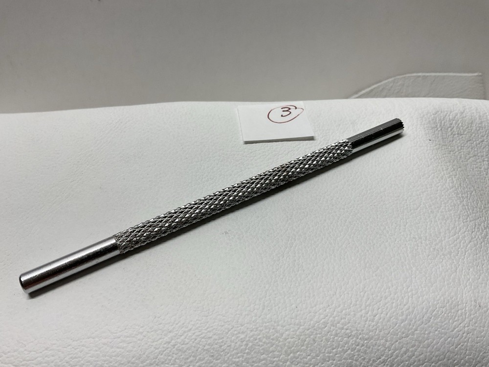 EARLY TOOL UNMARKED, Small Seeder Leather Stamping Tool
