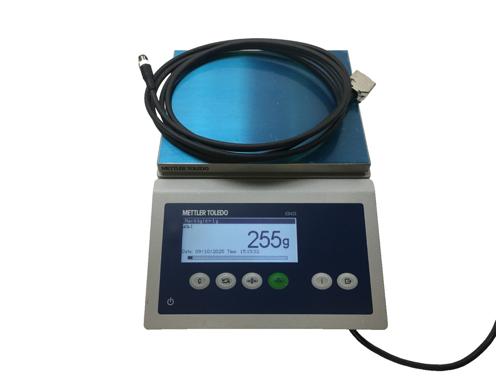 Mettler Toledo ICS 425 Scale