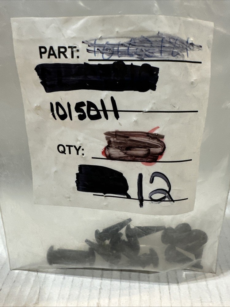 Clemco 1015011 Remote Control Rubber Button Bumper Marco Blastmaster 150 ?