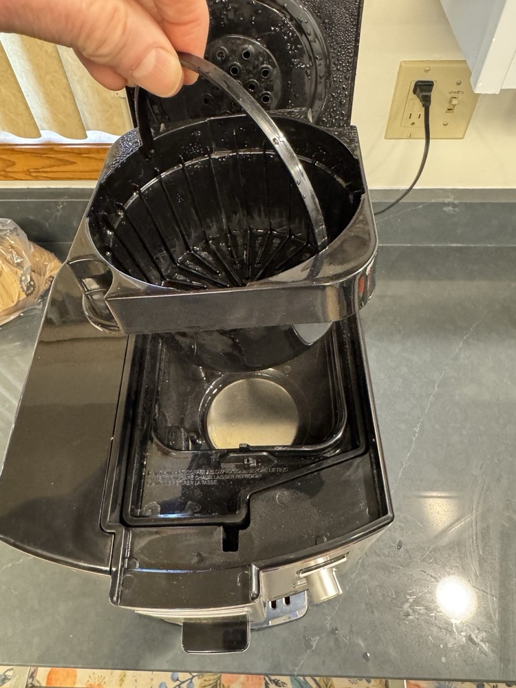 Cuisinart DCC-3000 12-Cup Programmable On Demand Tested Coffee Maker NewFilter