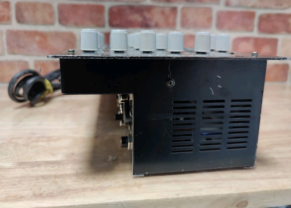 Denon DN-X800 Mixer READ