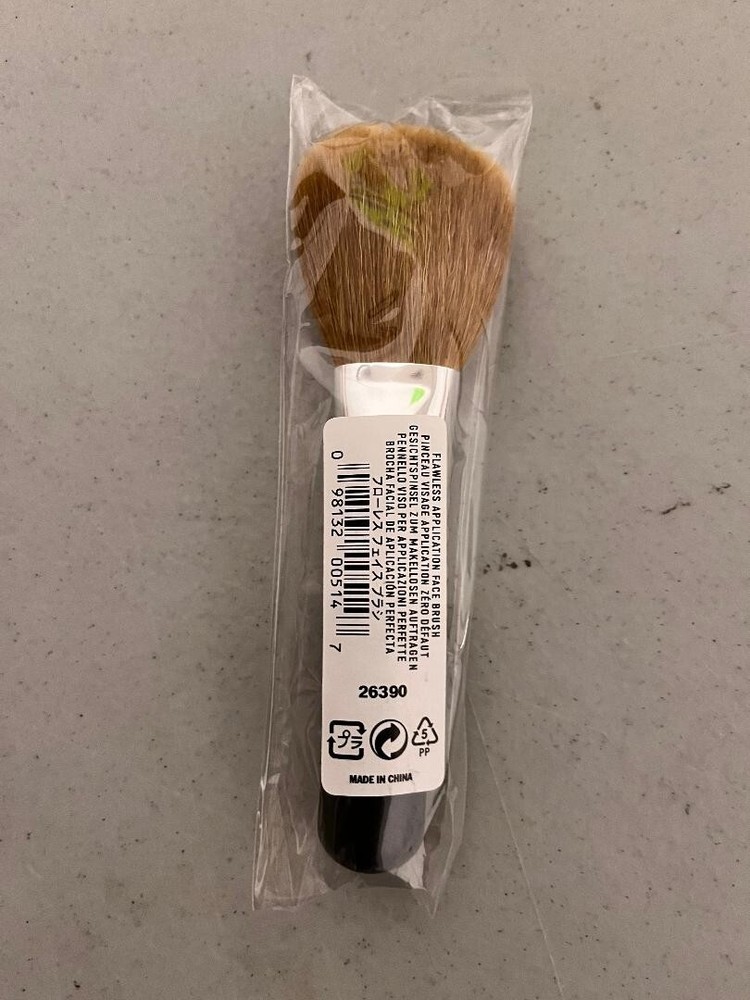 BareMinerals Flawless Application Face Brush Black Handle * Sealed *