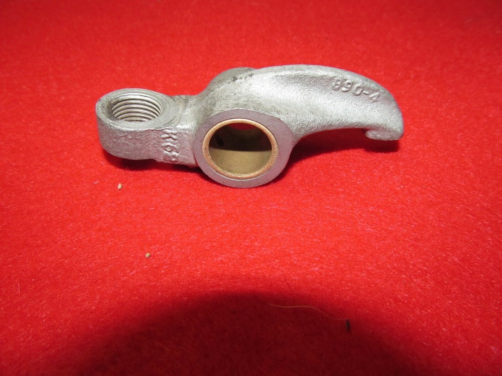 Lycoming Rocker arm 60832L missing the nut