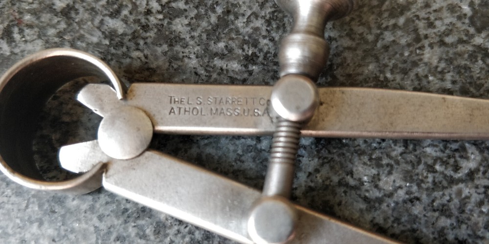 nice STARRETT 4" 73 + 79 Inside + Outside Calipers