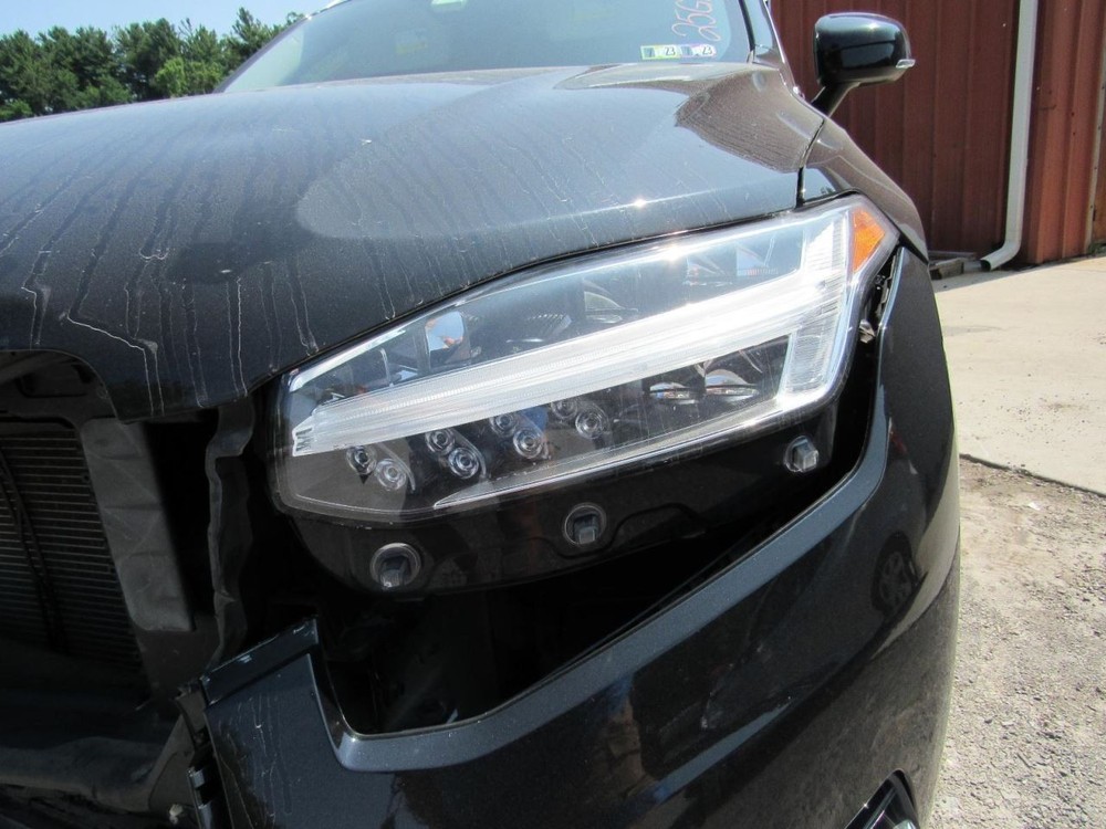 XC90 2018 Glove Box 1066728
