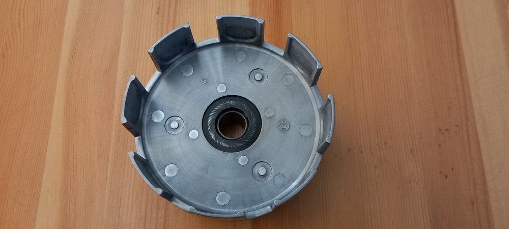 AJS JS 125 CLUTCH BASKET-DRIVEN GEAR
