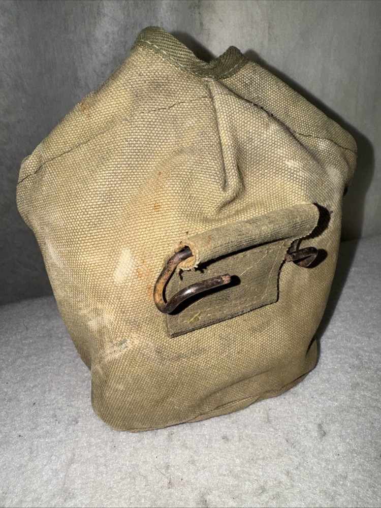Vintage Canteen Conver With Wool Lining Undated