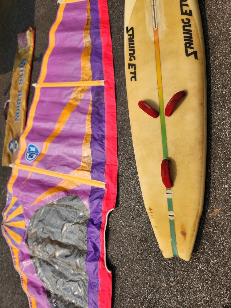 9 ft Ashton Paddle Board + 13 ft North Sails Ezzy Wave Sail Awesome Board