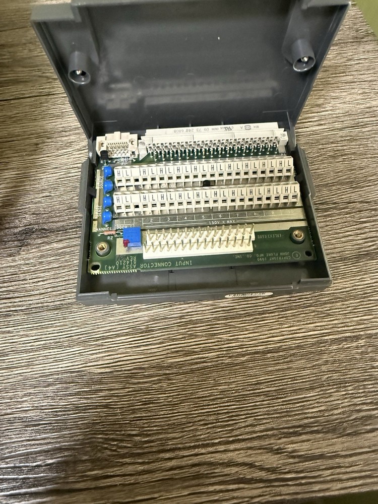 Fluke Hydra 2625 Data Logger Universal Input Module 20 Channels Voltage RS-232C