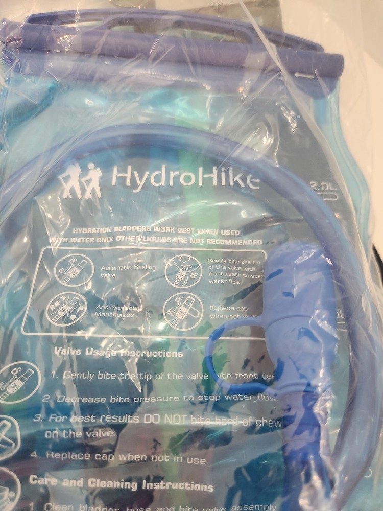 Hydration Pack Backpack, Lightweight Water Backpack with 1.5 L Leakproof Bladder