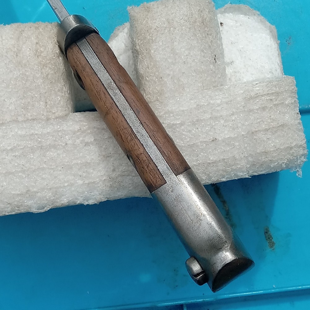 WW11 KNIFE-252136.