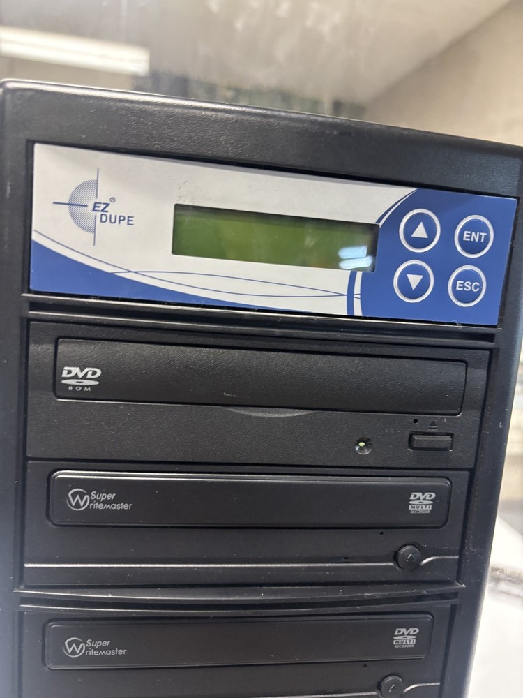 EZ Dupe DVD/CD Disc Duplicator 1 to 5 tested and working
