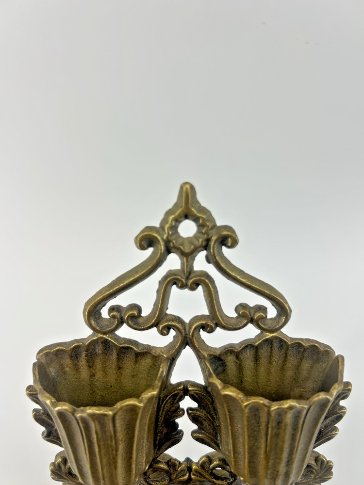 Vintage Antique Solid Brass Leaf Pattern Wall Match Safe Holder Decorative Neat!
