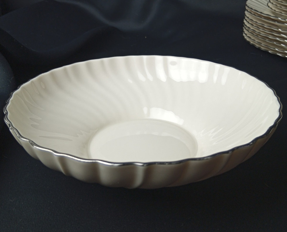 FRANCISCAN PLATINA DINNER SET FOR 8-MISSING 1 CUP/SAUCER