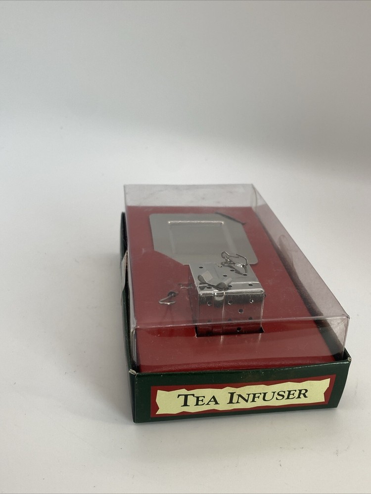 Williams Sonoma Holiday Tea Infuser, Gift/Present Shaped