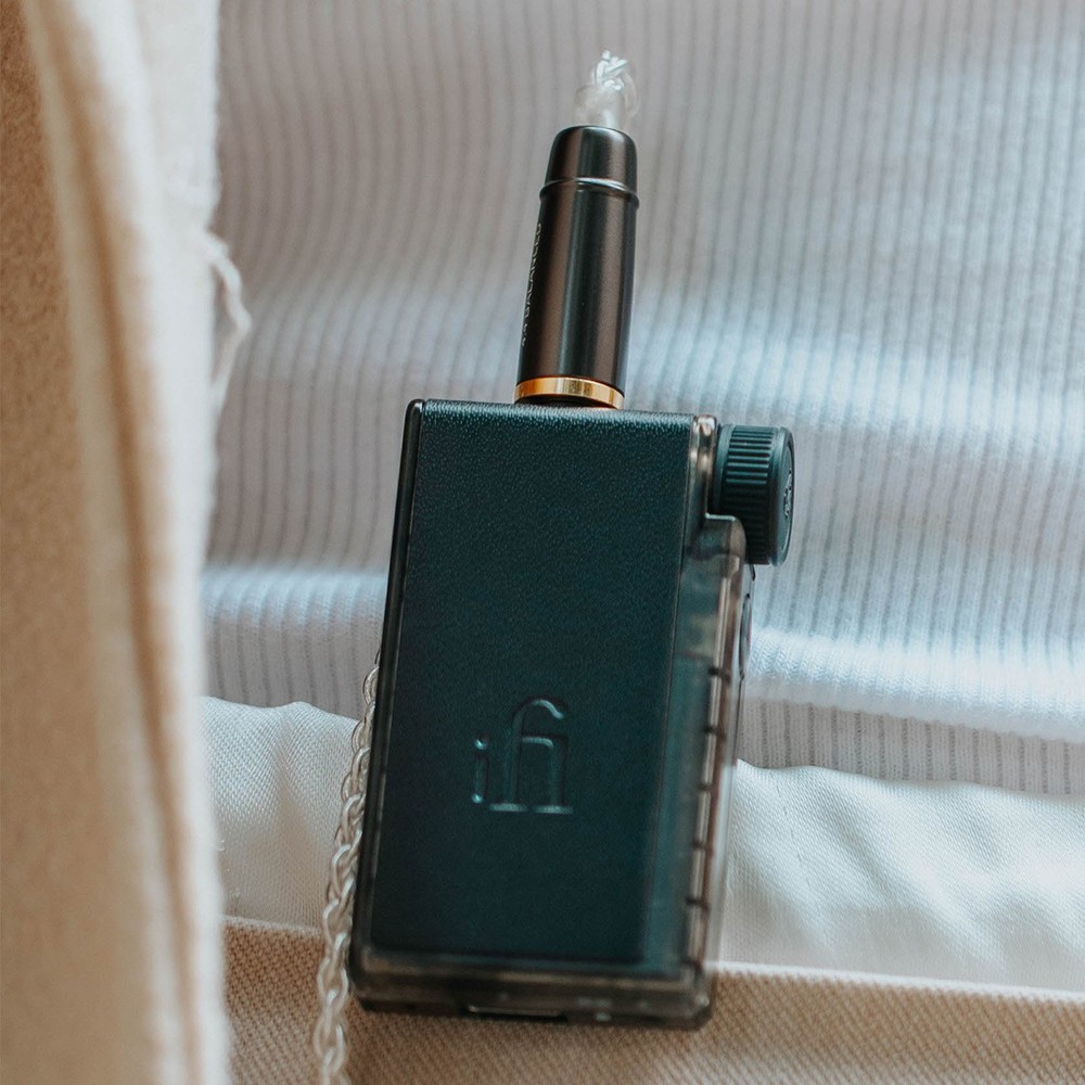 iFi Audio GO blu Air Bluetooth DAC