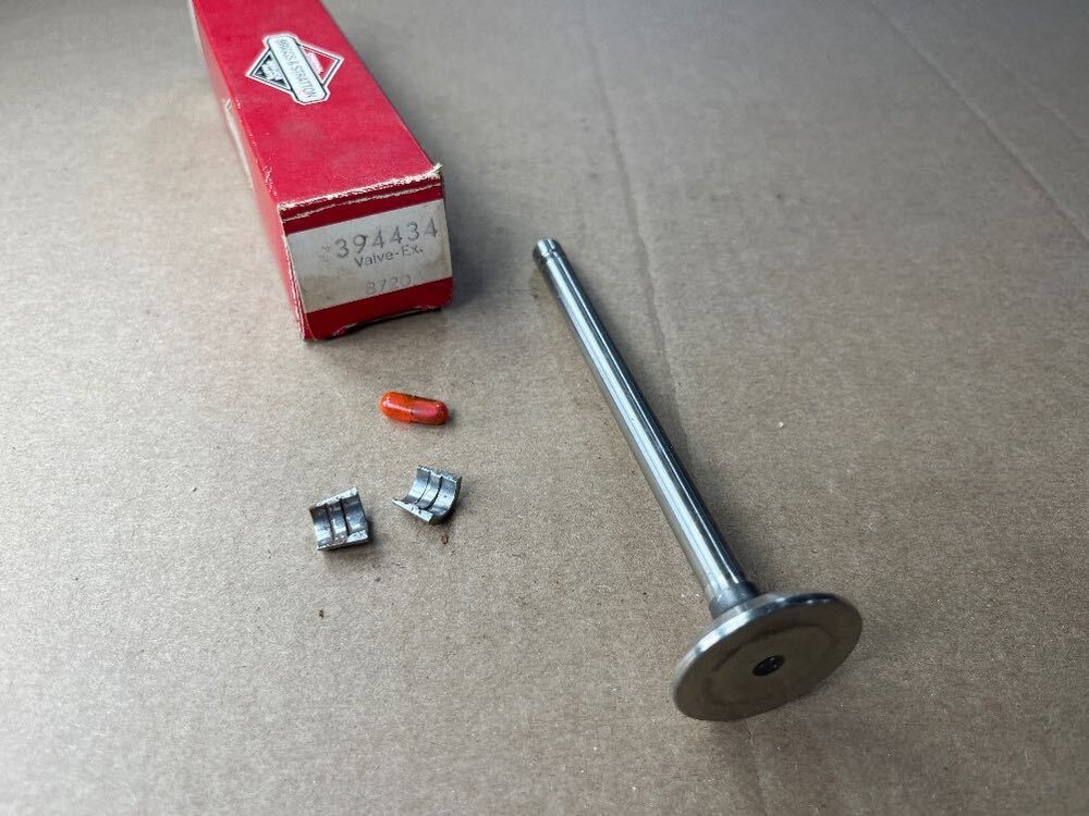 Briggs & Stratton 394434 VALVE-INTAKE