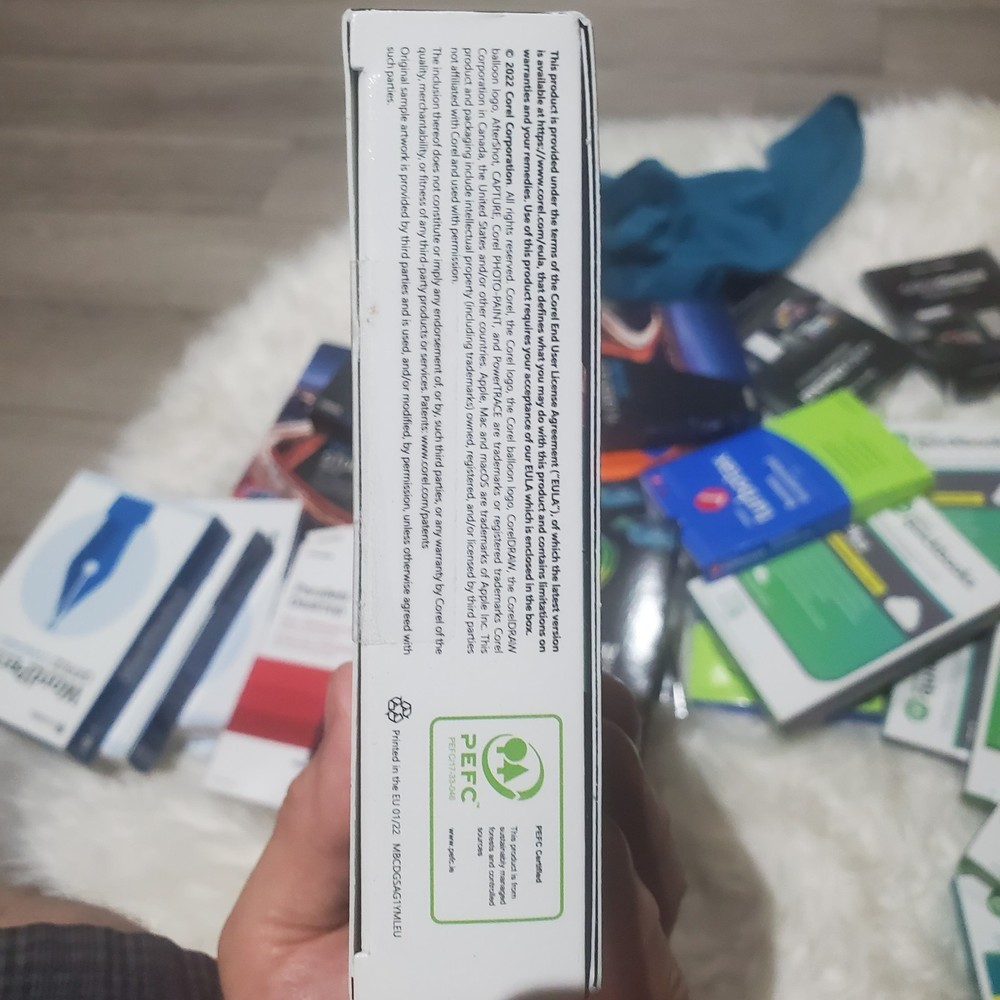 CorelDRAW Graphics Suite Editing Software Mac/PC 1 Year Subscription (NEW)