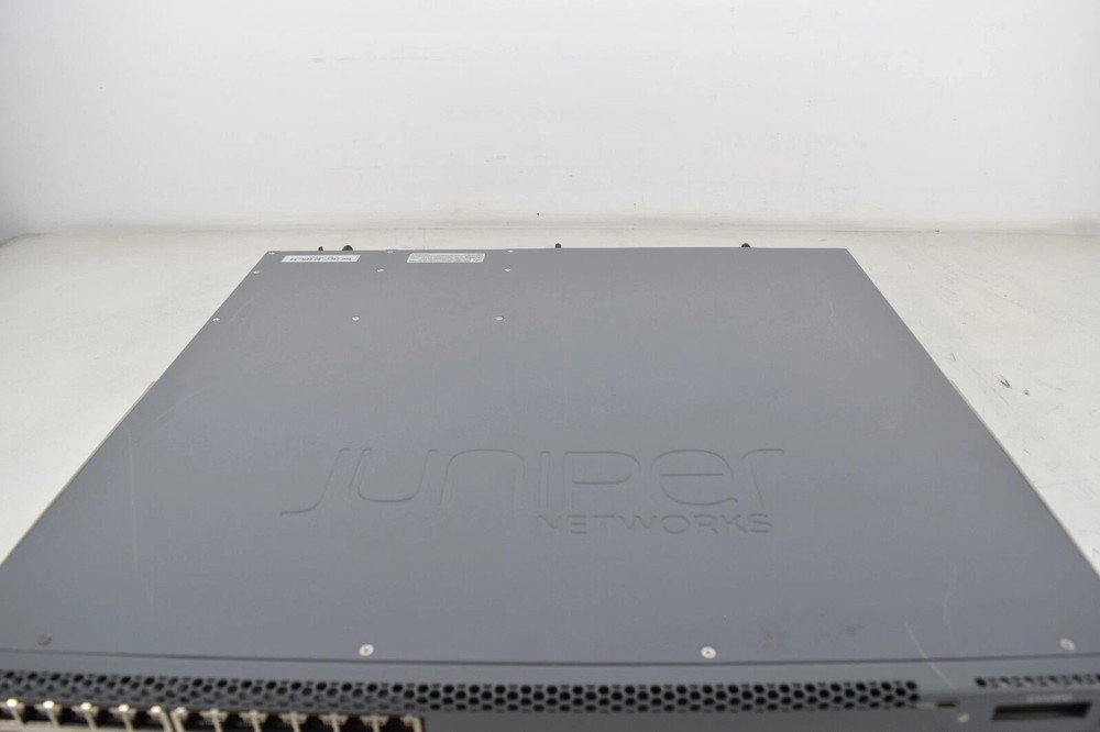 Juniper EX4300-24T 24-Port Managed Ethernet Switch