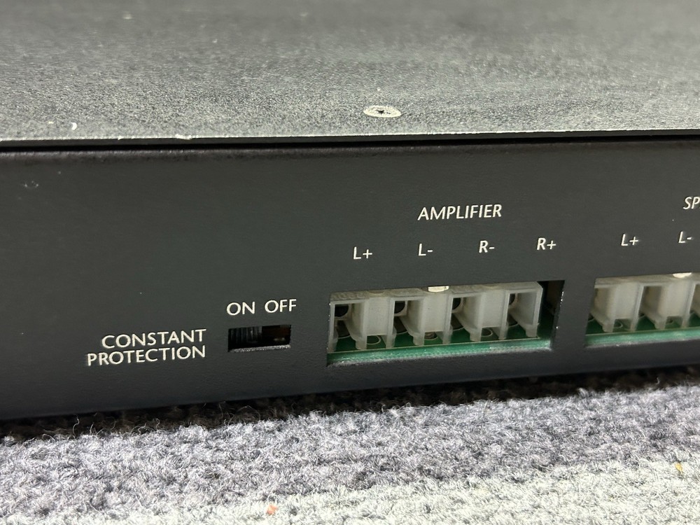 NILES SVL-4 SPEAKER SELECTION VOLUME CONTROL SYSTEM SPEAKER 1-4 AMPLIFIER