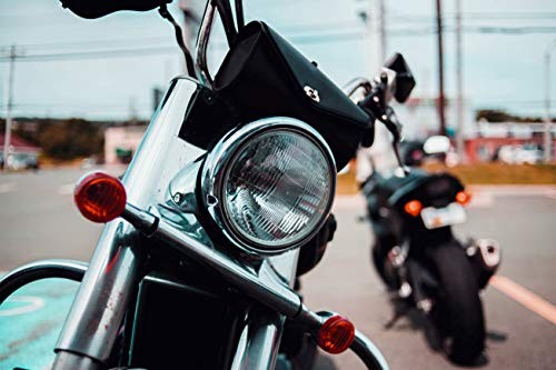 |Black Leather Motorcycle Windshield Bag with Strong Closure- TwistLock