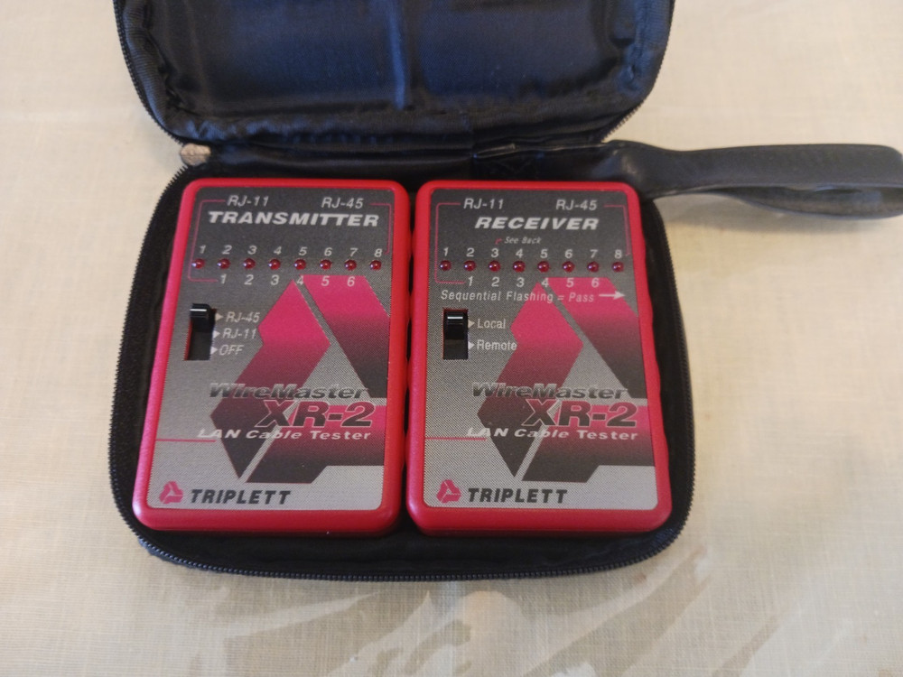 TRIPLETT RJ11/RJ45 Receiver and Transmitter Cable Tester.