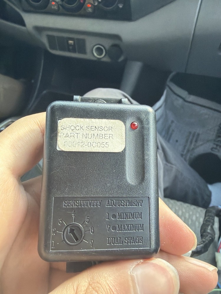 Car Alarm System w/ Shock Sensor (Universal) – Cheap