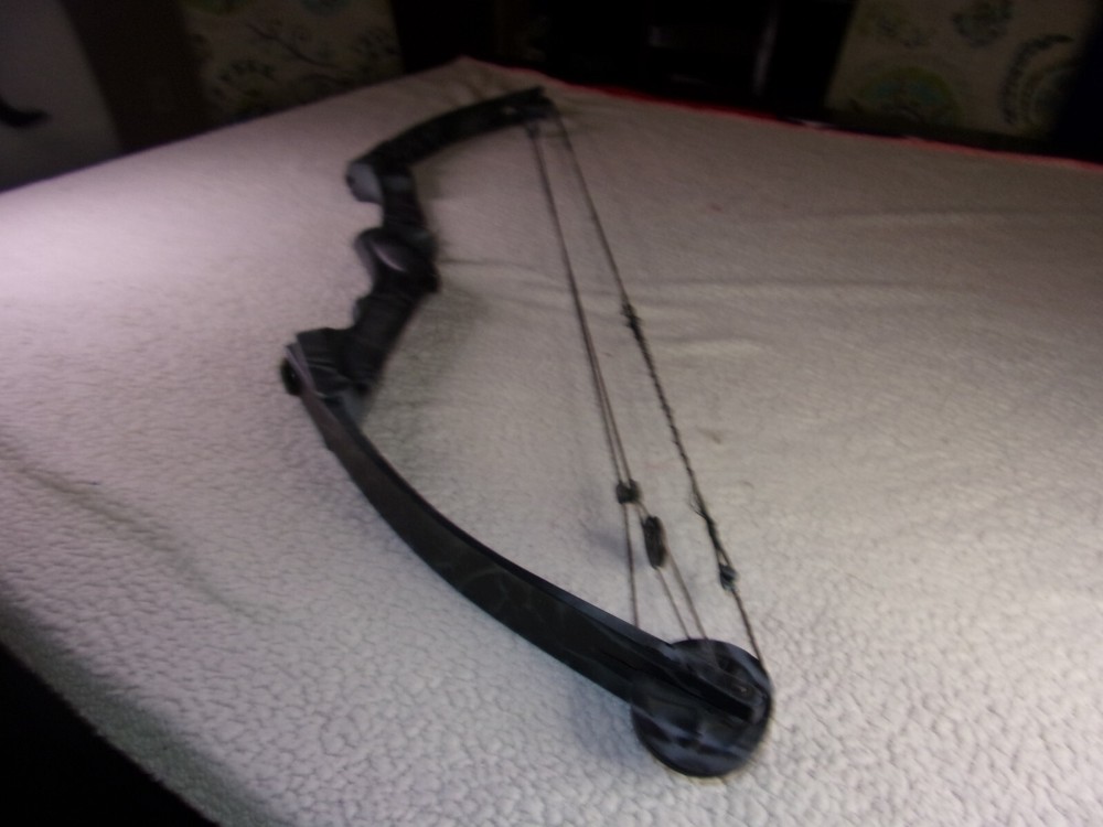 Darton Archery 60MX Compound Bow RARE