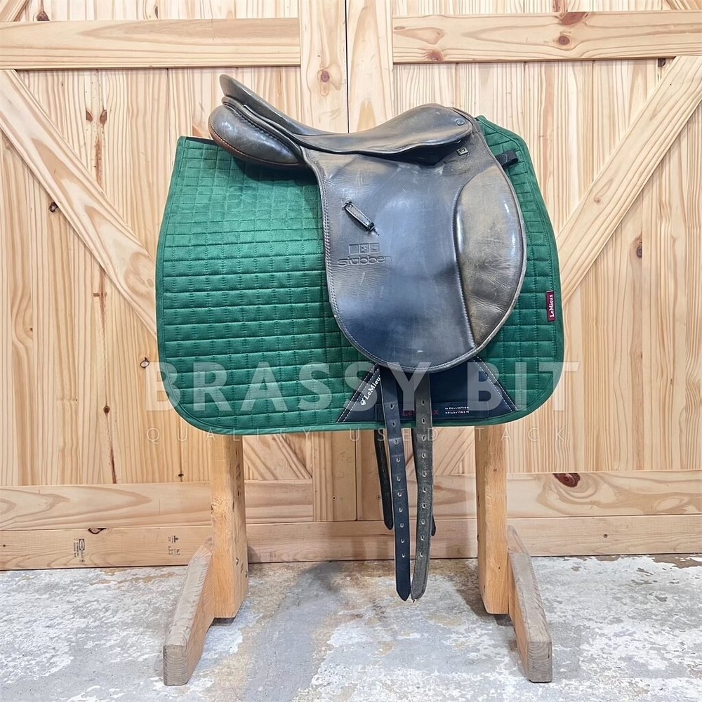 17.5" Stubben Romanus Dressage Saddle