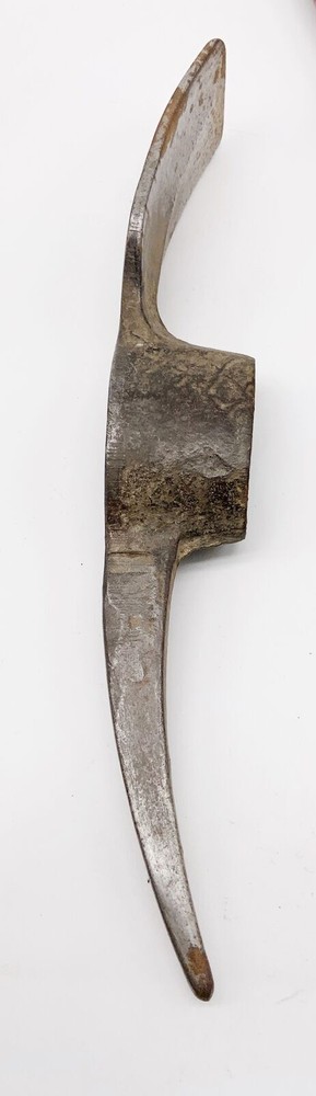 WWII US ARMY Pick axe & sheath