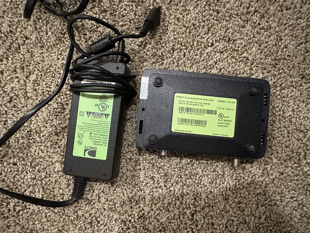 Directv HR44-700 Genie HD DVR Bundle