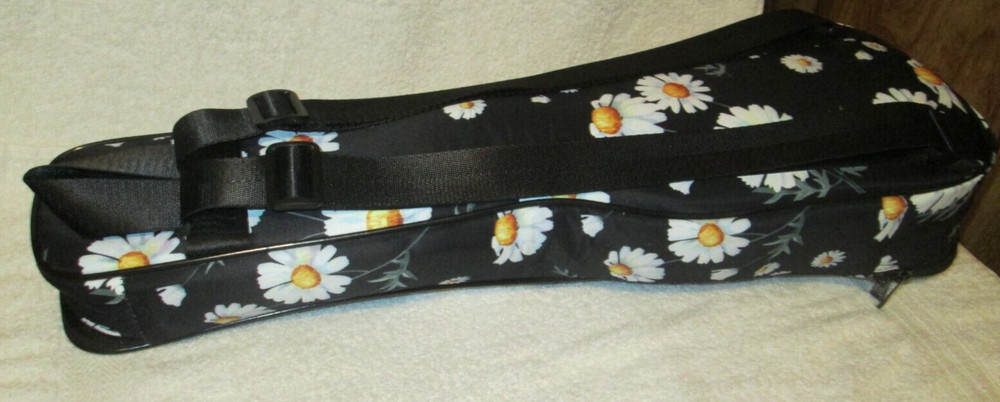 CLOUDMUSIC Ukulele Case Backpack For Soprano White Daisy Pattern on Black NICE