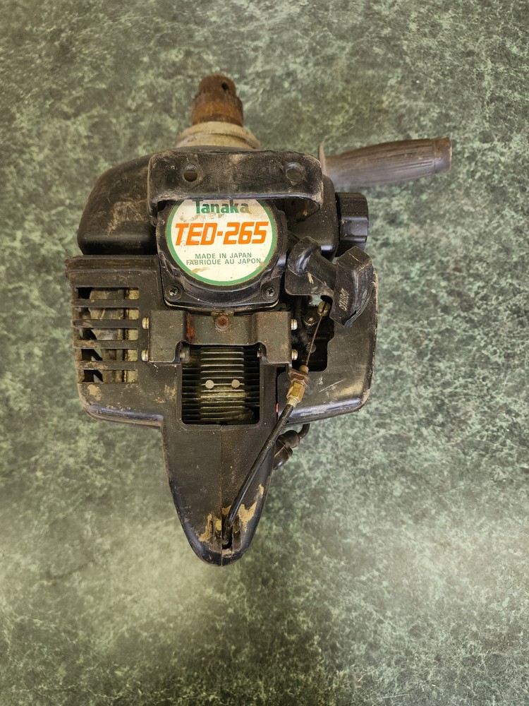 Tanaka TED-265 Gas Powered Engine Drill