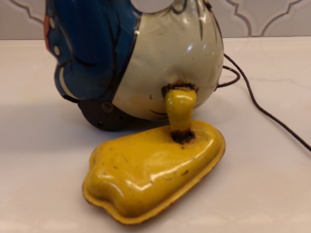 Linemar Donald Duck Pulling Huey strinng pull toy