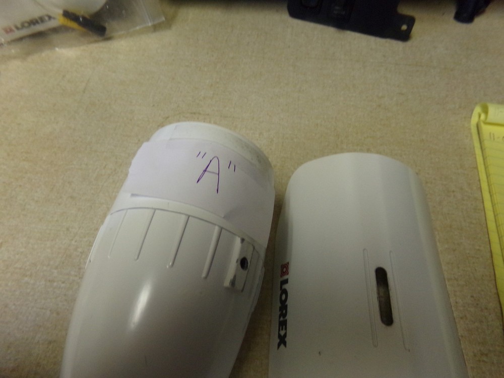 Lorex White Security Camera with Weather Cover *FREE SHIPPING*