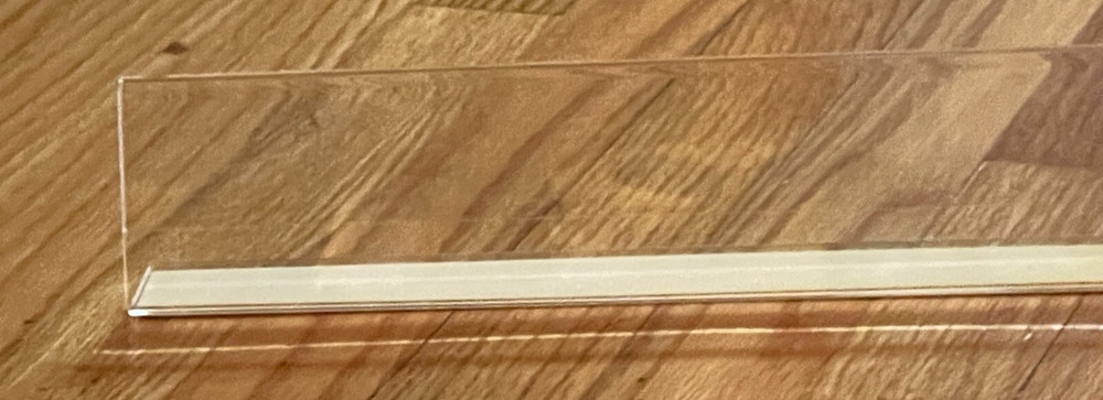 LUCITE NEEDLEPOINT/CROSSSTICH CANVAS HOLDER