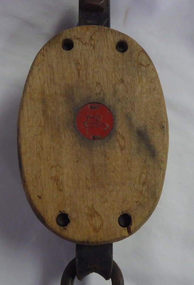 VINTAGE ANVIL BLOCK & TACKLE PULLEY
