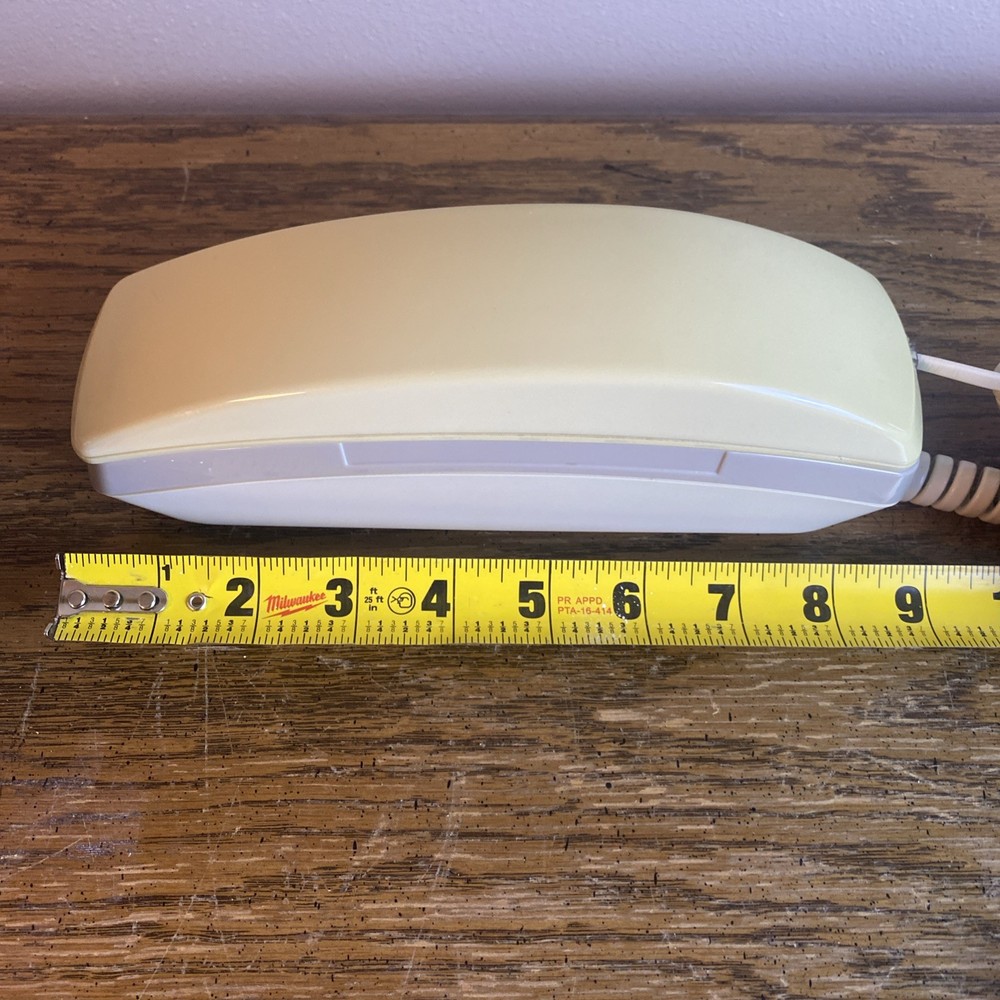 1995 Unisonic Model 6772 Wall Phone