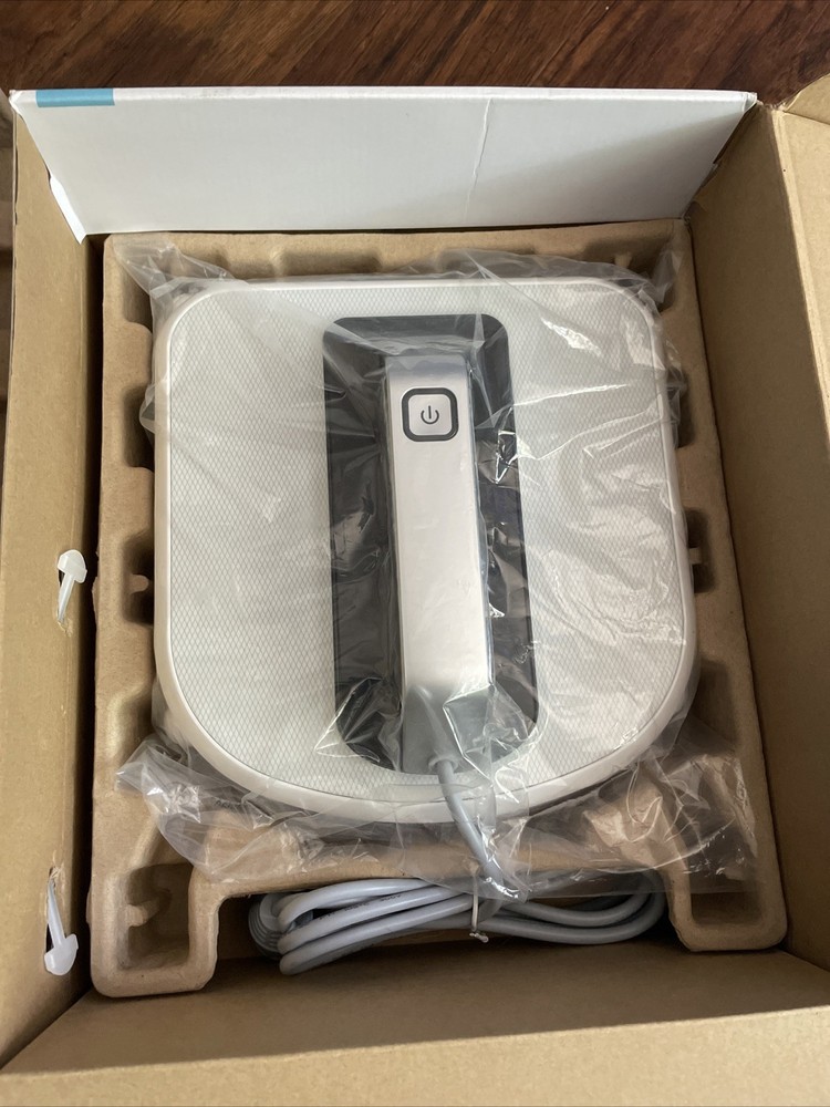 GlassTec Window Cleaning Robot