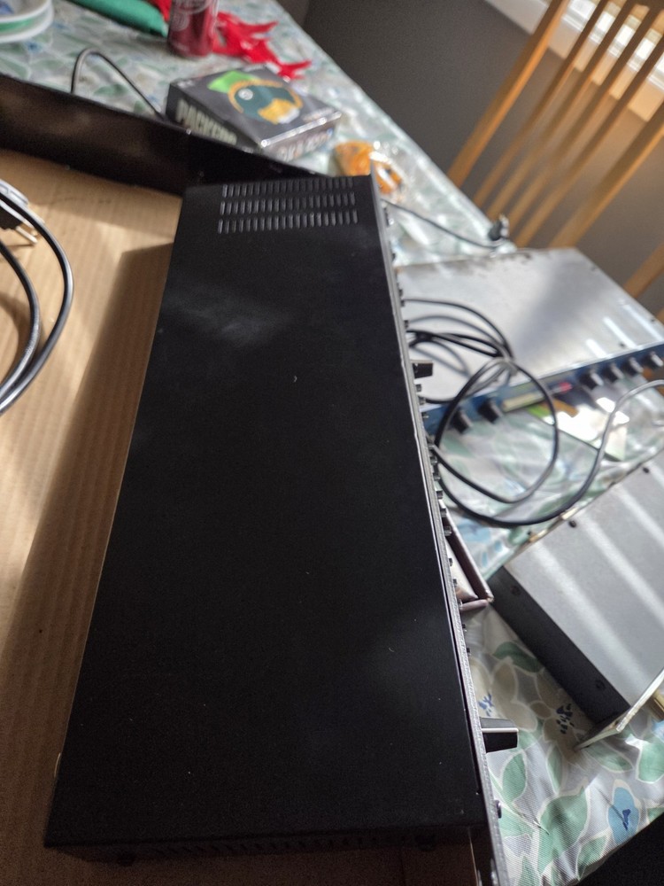 dbx 215s Dual 15 band graphic equalizer