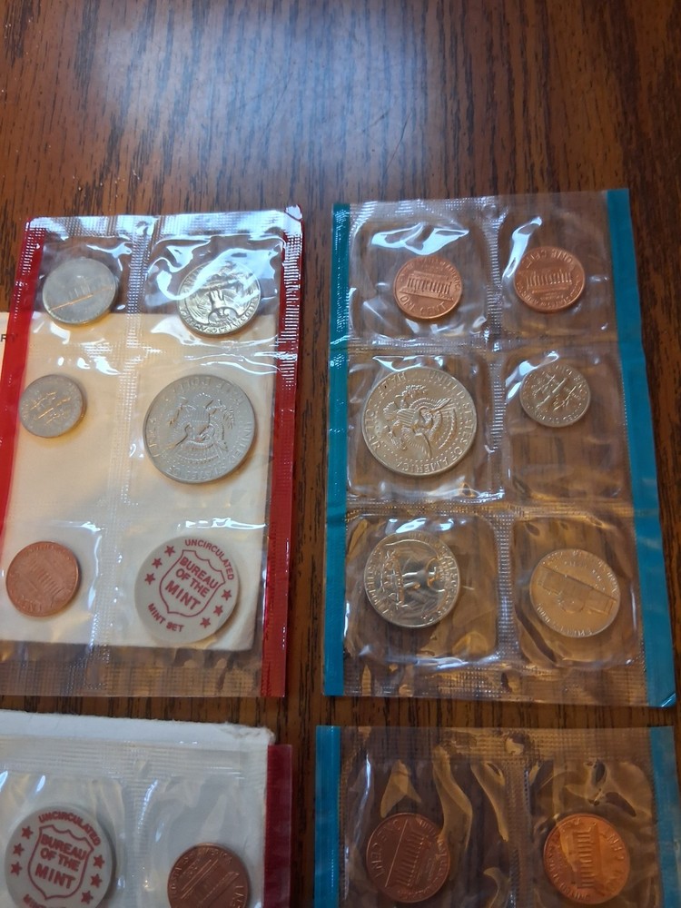 (2) 1971 & 1972 P&D US Mint Sets