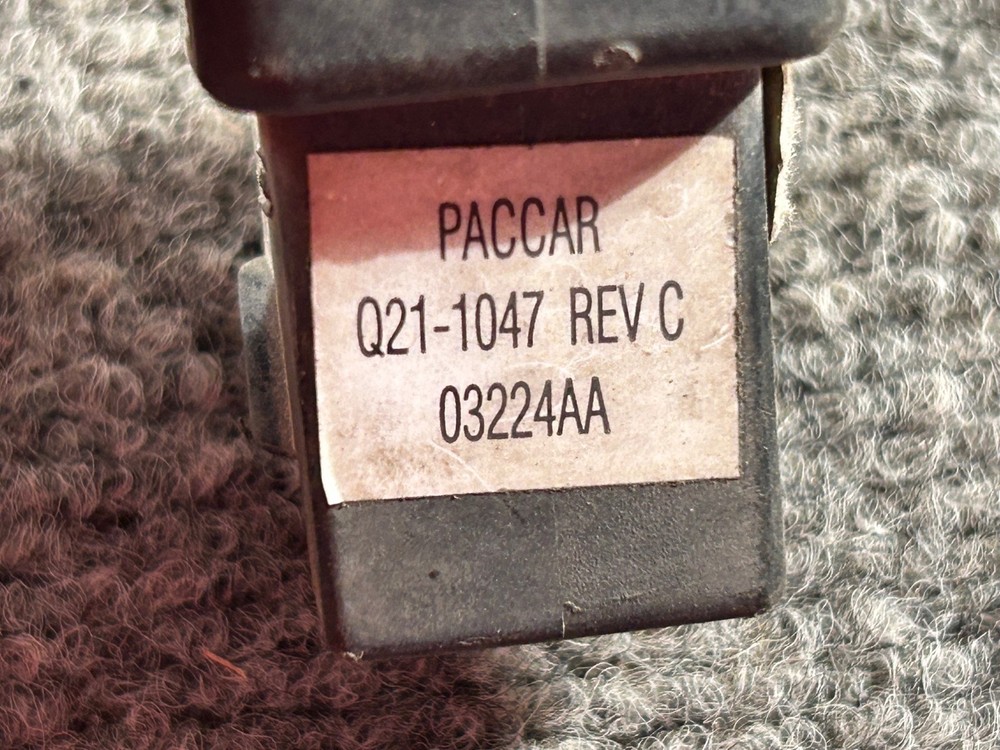 PETERBILT Q21-6007S SENSOR-COOLANT LEVEL