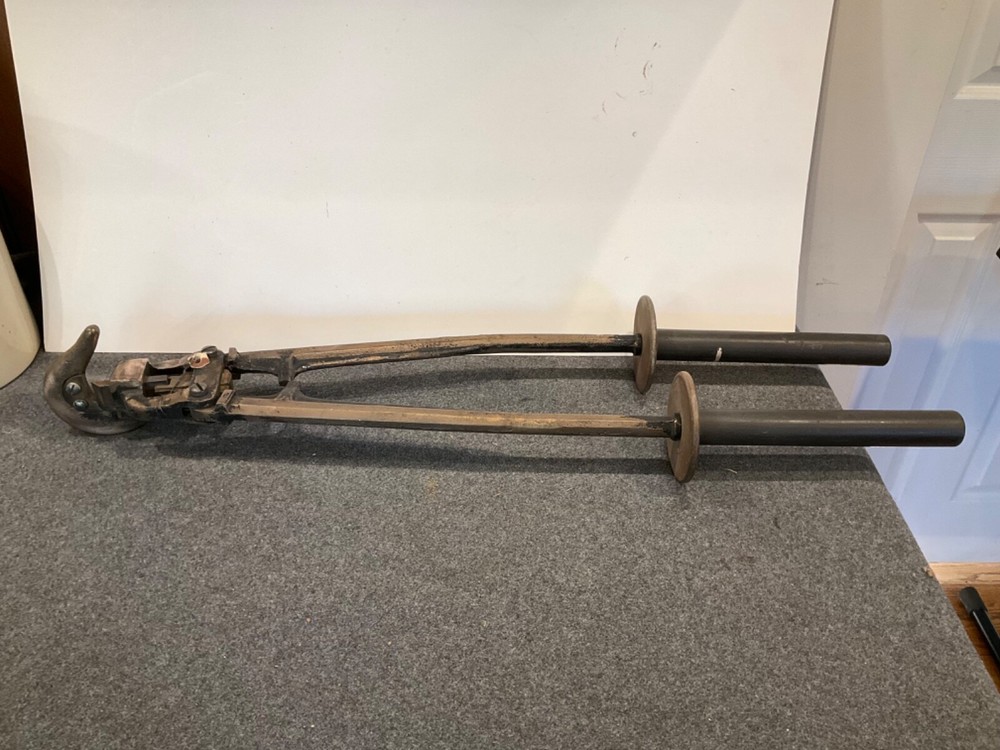 Vintage Large Gold Cable Cutters 30”